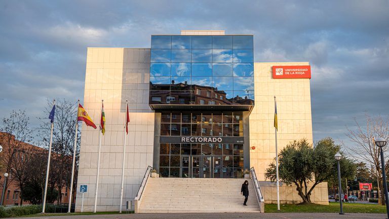 Edificio de Rectorado y Servicios Generales de la Universidad de La Rioja