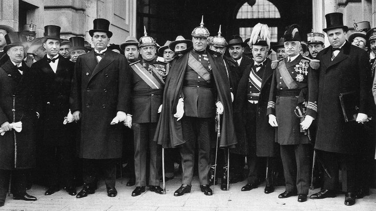Nuevas miradas sobre la dictadura de Primo de Rivera en su centenario