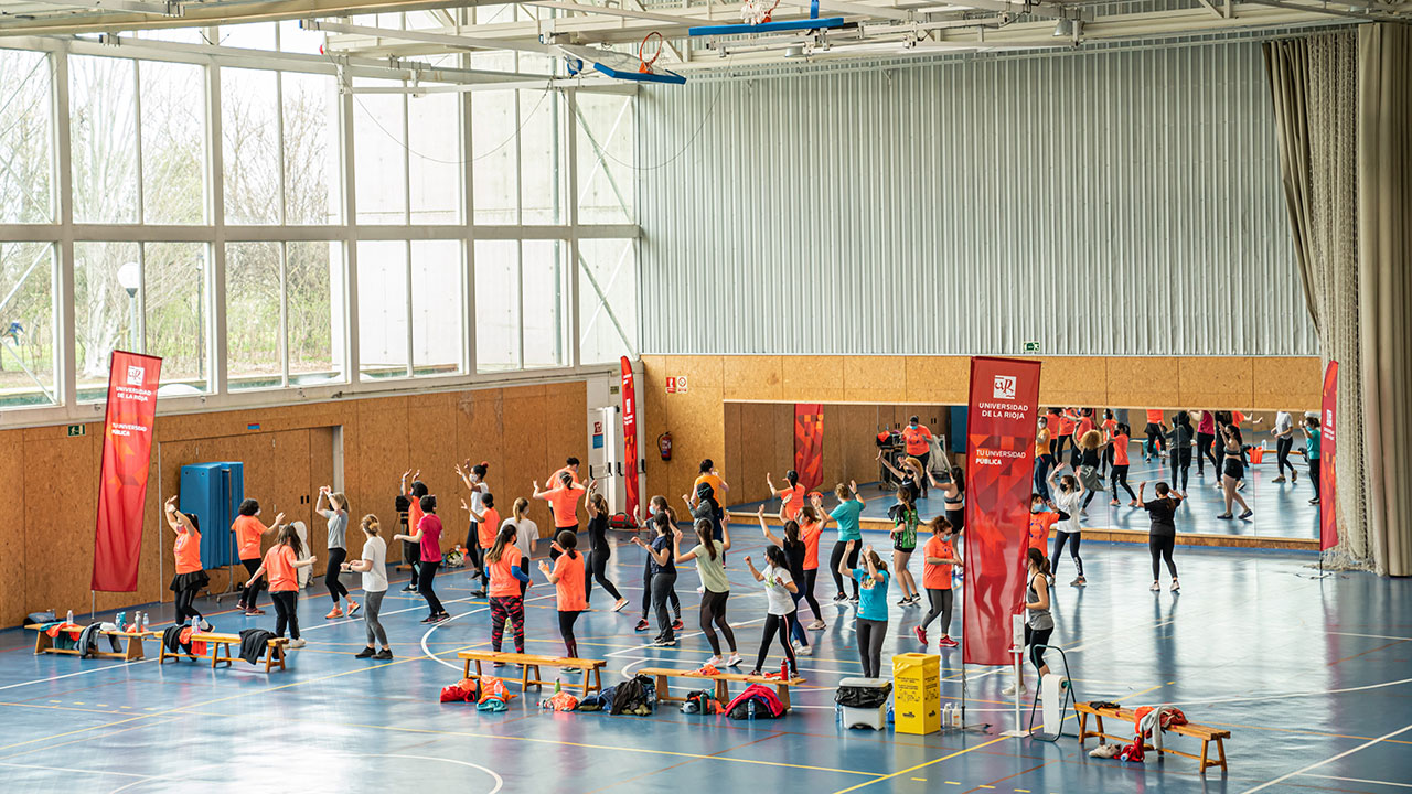 La jornada de GAP+Salsa se celebra en el Polideportivo Universitario