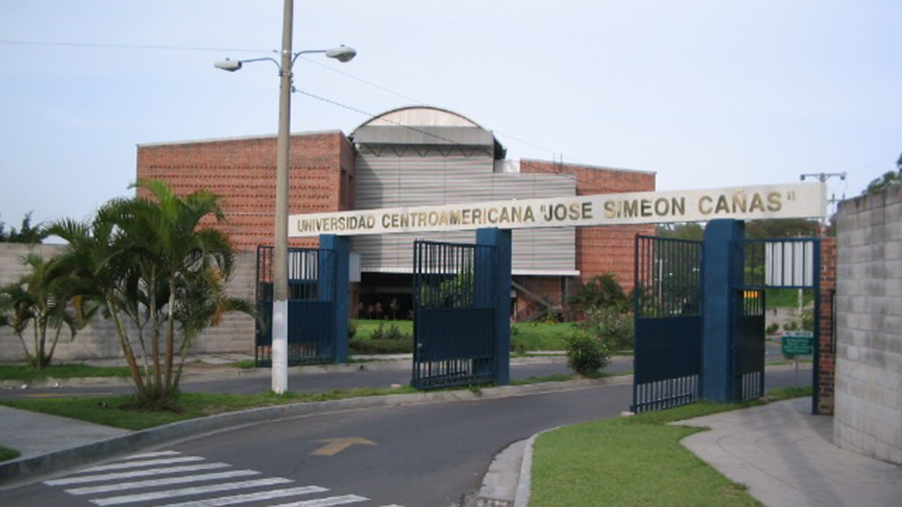 Universidad Centroamericana visita