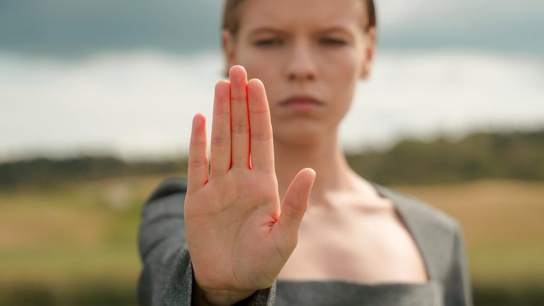 Erradicar violencia contra mujeres