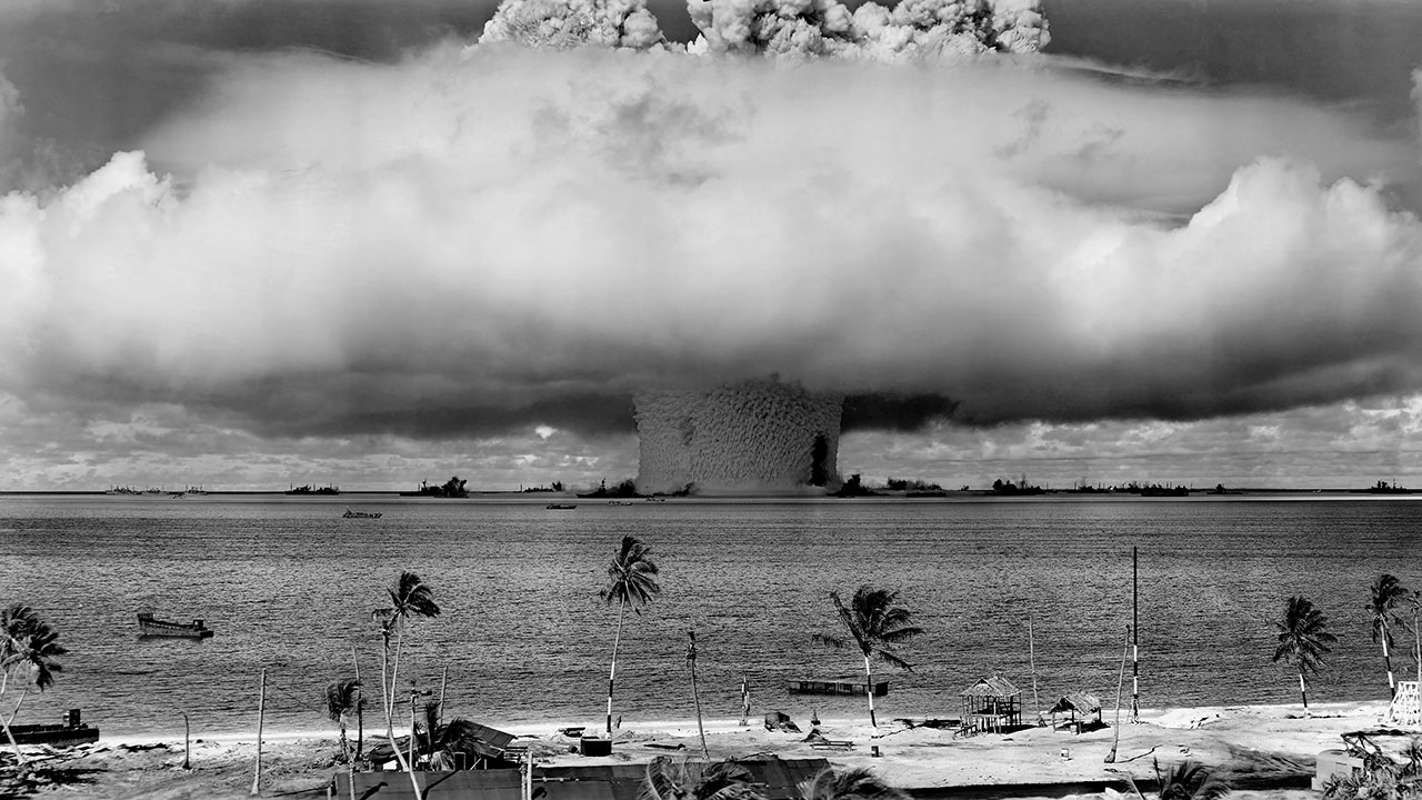 Nube de hongo de una explosión nuclear (© WikiImages)