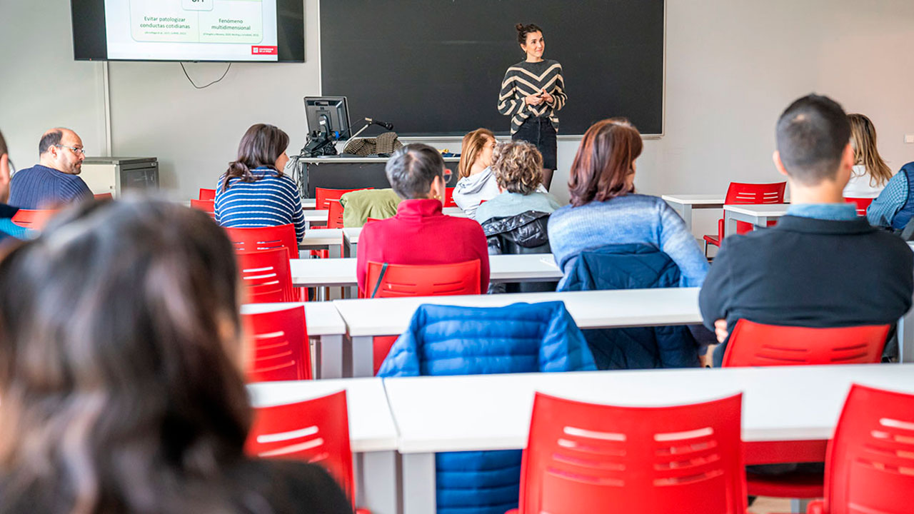 La doctora Julia Pérez, en la II Escuela de Familias UR-Talent