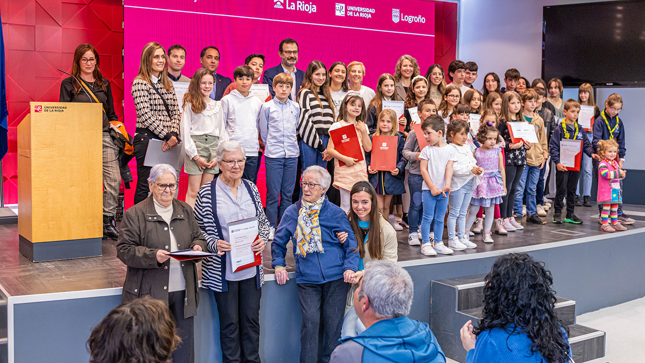 Foto de Familia Entrega de Premios Experimenta en Casa 2024 - Ciencia La Rioja