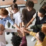 Impulsando el talento a través del trabajo en equipo: claves para el éxito en el desarrollo profesional
