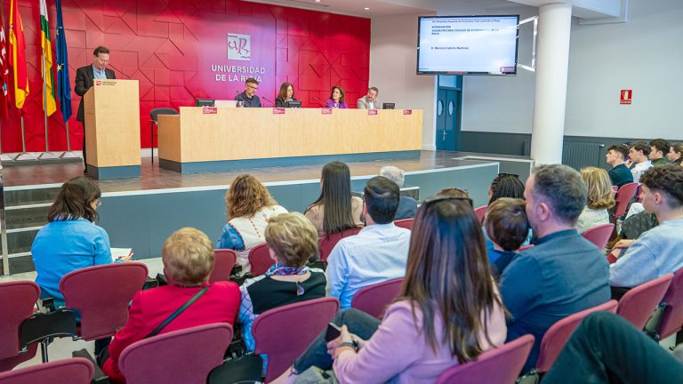 Entrega Premios XVI Olimpiada Economía