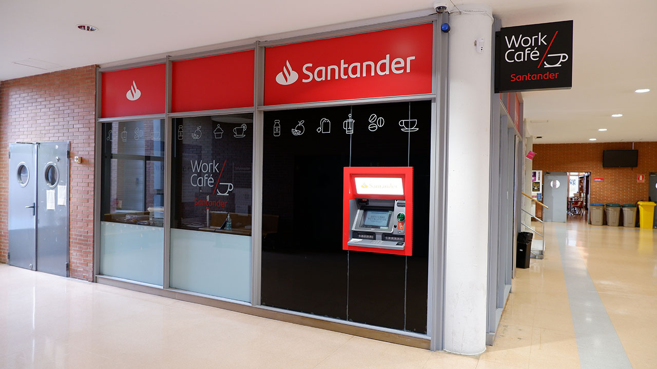 Oficina del Banco Santander en el Edificio Quintiliano