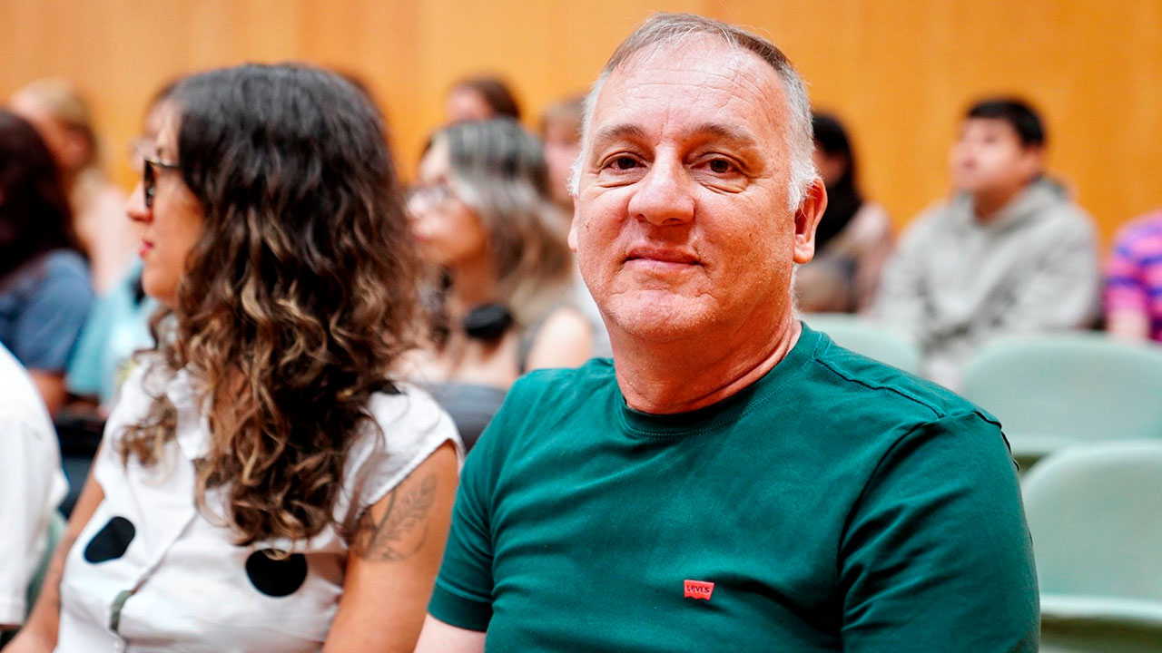 «Estoy muy emocionado porque mi abuelo salió de Valencia para ir a Brasil y ahora estoy de regreso»