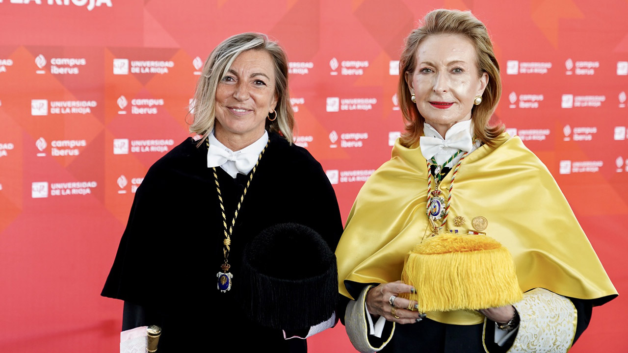 Eva Sanz recuerda que la Universidad de La Rioja es la segunda con mejor inserción laboral, pero «no nos conformamos»