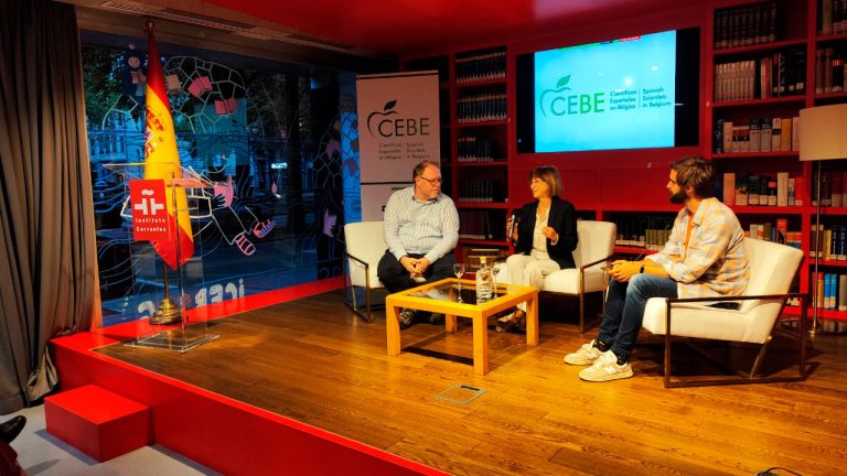 Carmen Torres, durante su participación en los encuentros Spanish Influencers in Science de Bruselas