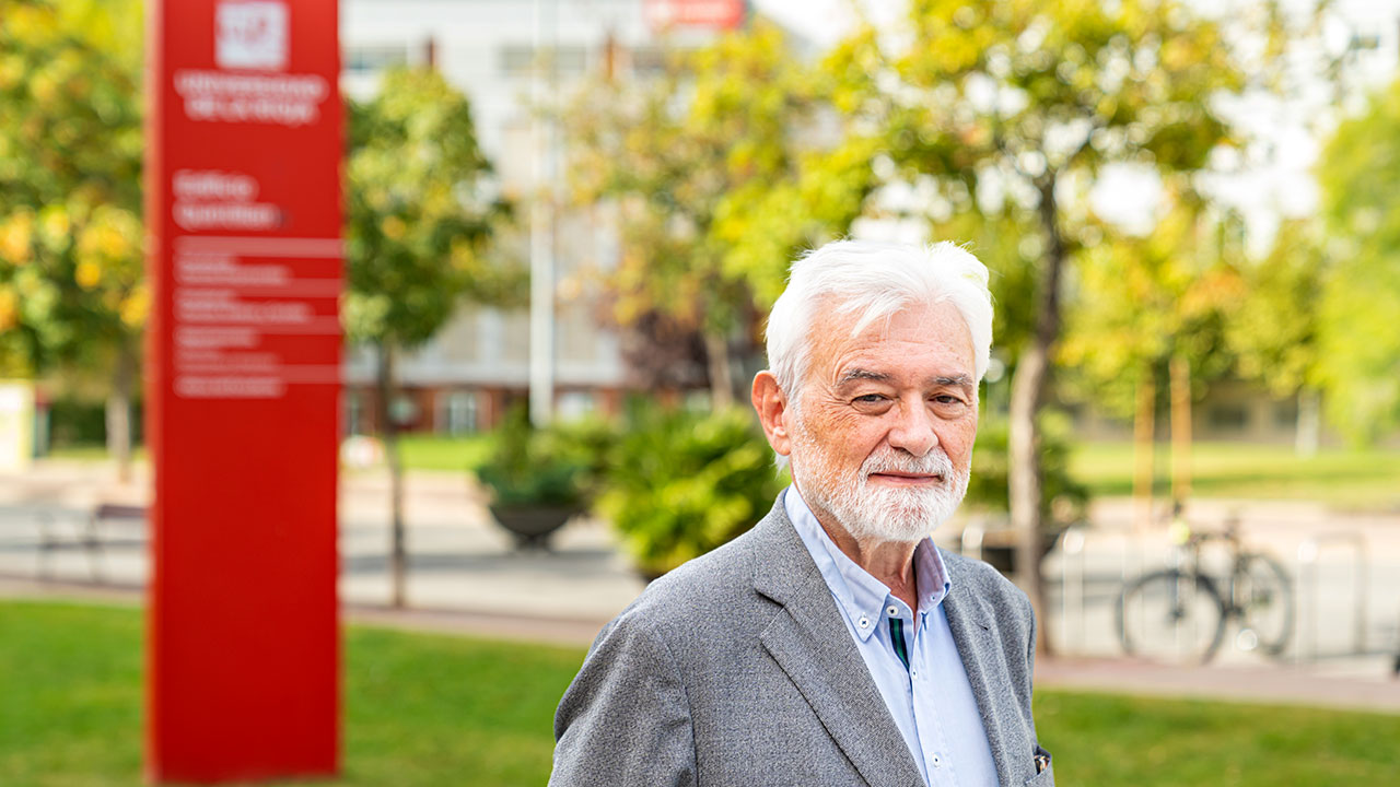 «El español es el activo internacional más importante que tiene nuestro país»
