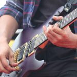 Seminario de Informática 'Mirian Andrés'. Emulando amplificadores y pedales de guitarra eléctrica con inteligencia artificial