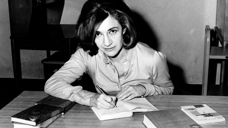 Archivo de Ana María Matute, 1971. EFE