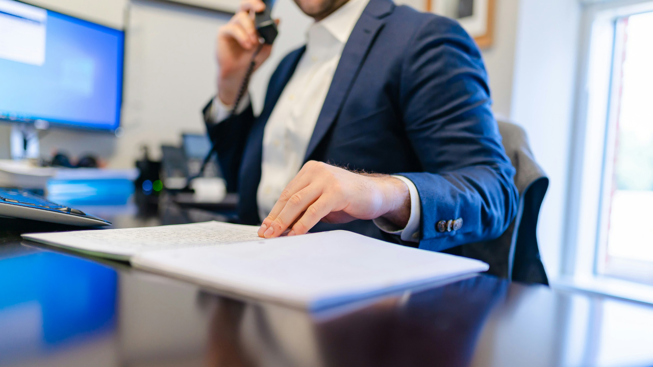 Seminario de Informática Mirian Andrés. Cuando la voz manda: Técnicas e implantación de analítica de voz para la toma de decisiones en el sector bancario