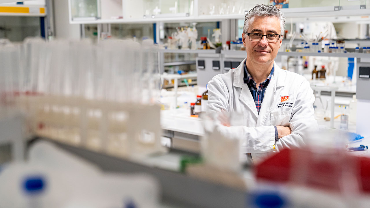 El GRUFOR diseña un nuevo sistema sostenible para almacenar la energía solar en combustibles solubles en agua