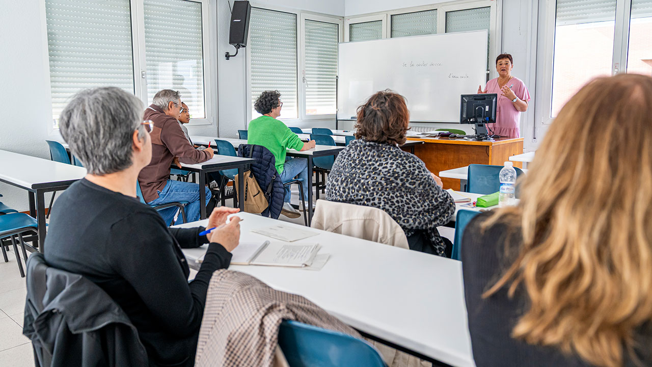 La Casa de las Lenguas cierra el jueves 29 de enero el plazo extraordinario para el segundo semestre del curso 2025–2026