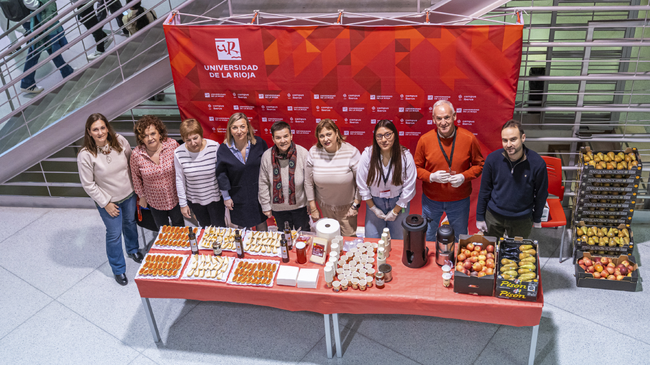 La Universidad de La Rioja celebra un Desayuno Saludable para promover hábitos de vida sanos