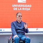 Conferencia. Yo dejé de caminar para empezar a volar