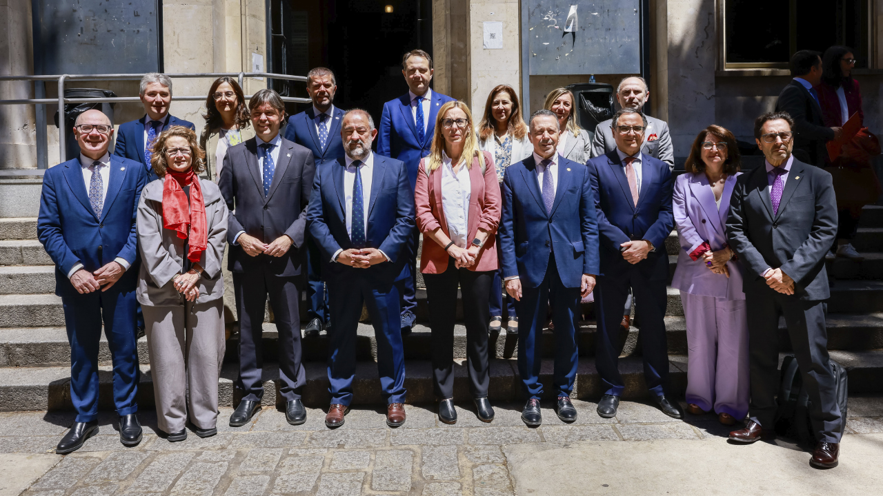 Julián Garde López-Brea, rector de la Universidad de Castilla-La Mancha, nuevo presidente de la CRUE
