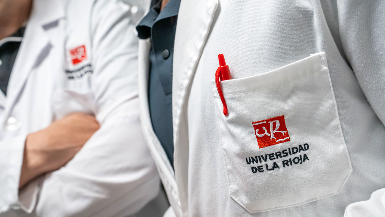 La UR lanza tres programas de ayuda a la investigación y a la internacionalización