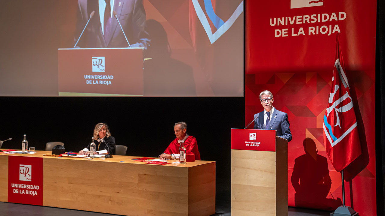 Gonzalo Capellán, presidente del Gobierno de La Rioja, en el acto de apertura del curso 2026-2027