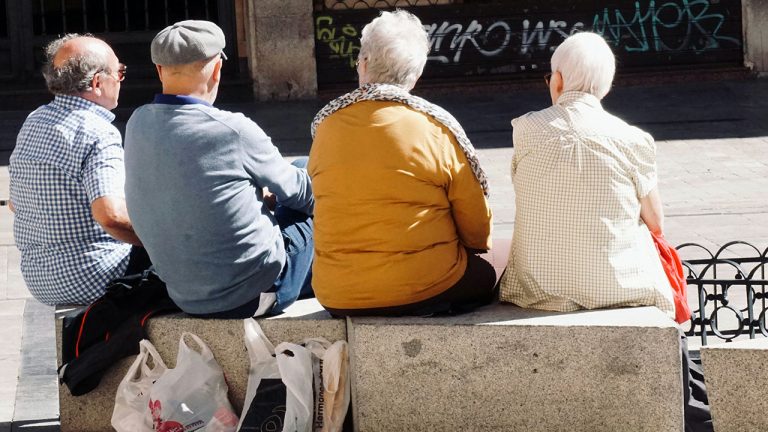 Desinstitucionalización y Políticas de Servicios Sociales